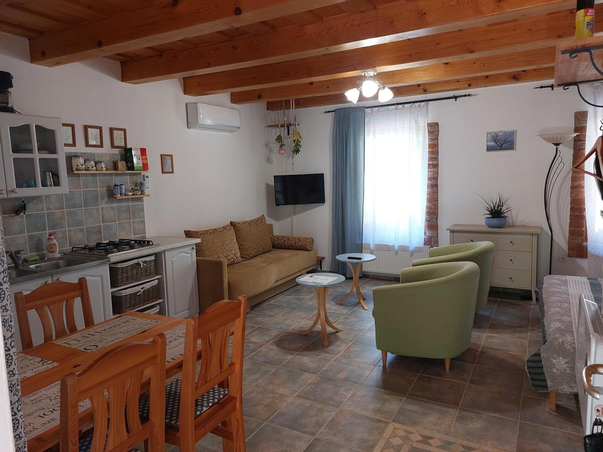 Negy Evszak Apartmanhaz Залакарос Екстериор снимка